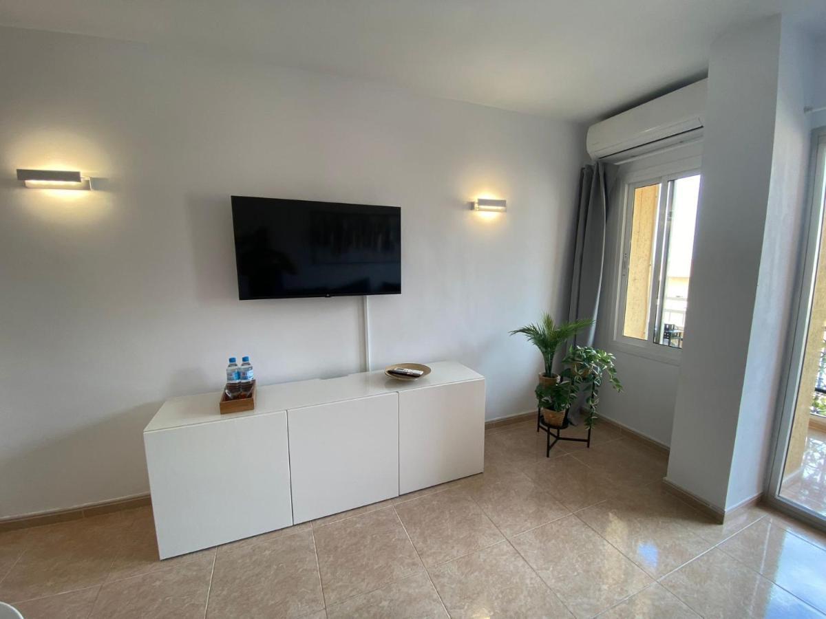 Apt Con Espectacular Vista, Piscinas, Recep 24 Hs Benalmadena Bagian luar foto